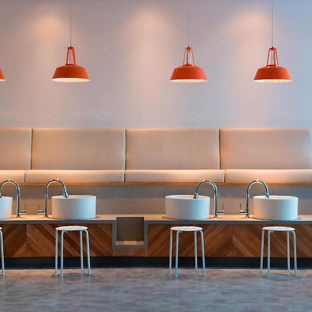 Hotel Courtyard By Marriott Calgary South Exteriér fotografie