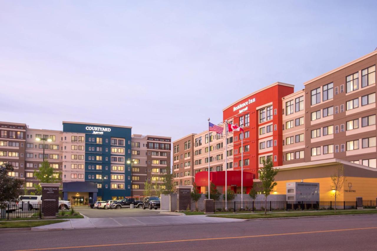 Hotel Courtyard By Marriott Calgary South Exteriér fotografie