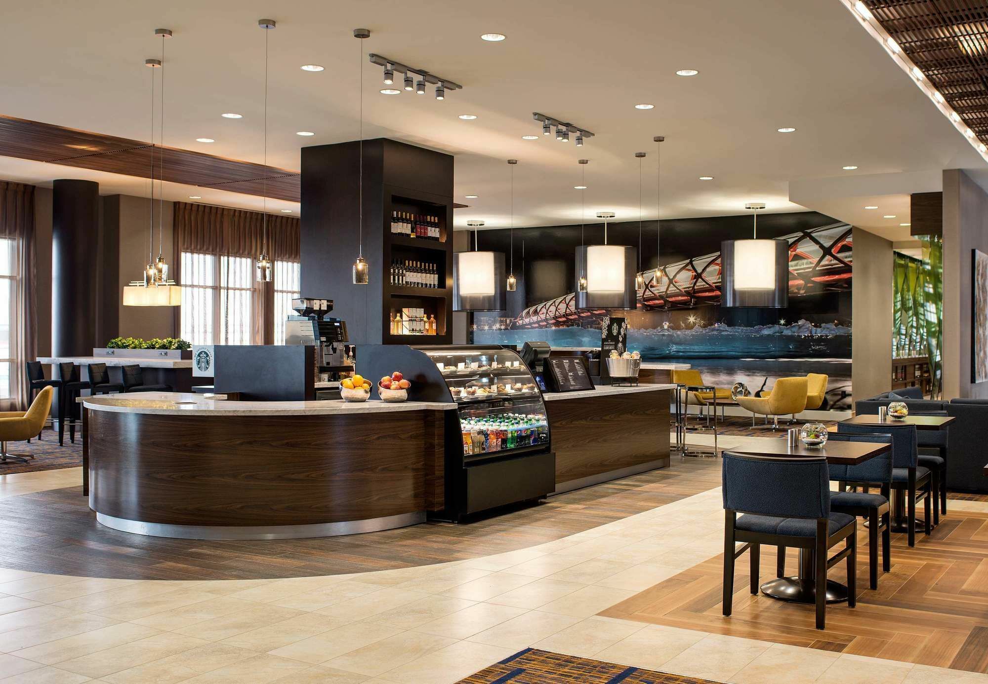 Hotel Courtyard By Marriott Calgary South Exteriér fotografie